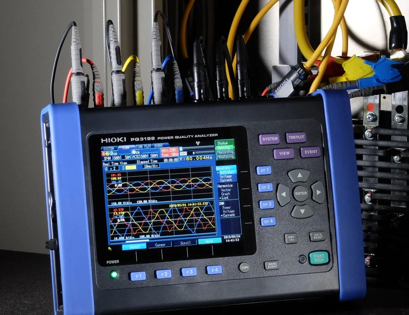 Electrical measurement equipment with connected probes